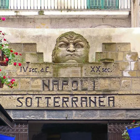 Apartamento Partenope Ai Tribunali Nápoles